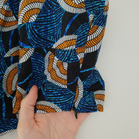 Bustier-style crop top - Picture 2 of 3